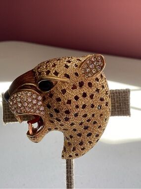 Gold-Tone Leopard Head Statement Brooch with Crystal Accents